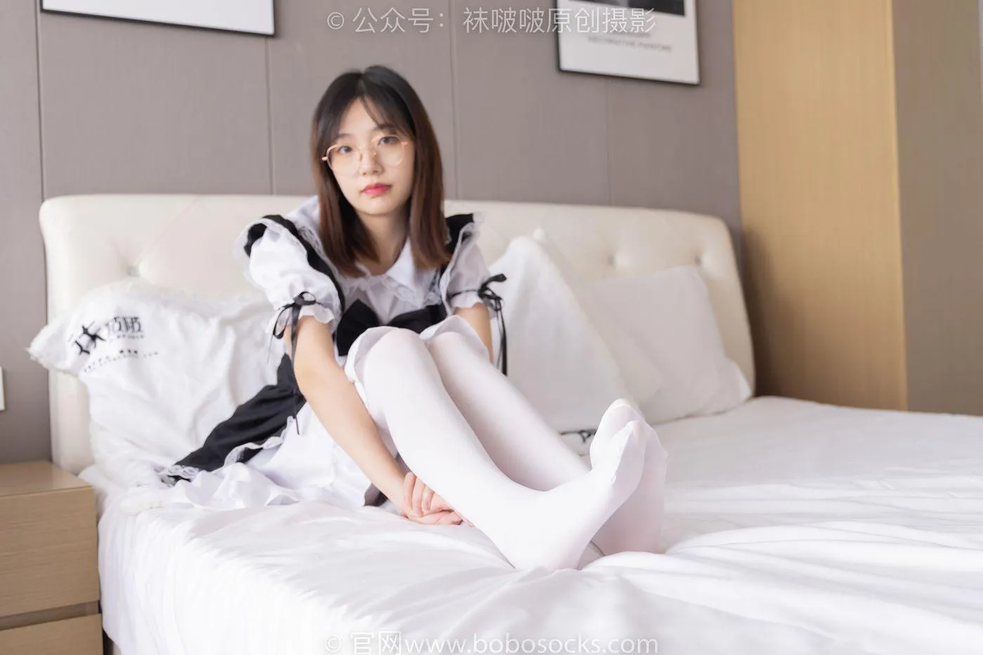 [BoBoSocks袜啵啵]NO.195 小甜豆-黑皮鞋、厚白丝、女仆装 [135P]插图5